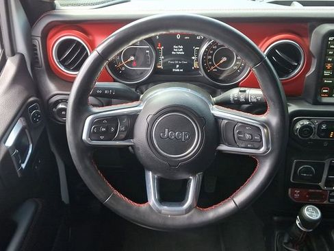 Used 2023 Jeep Wrangler Unlimited Rubicon AWD/4WD image 19