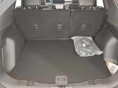 New 2026 Ford Escape SE w/ PHEV Premium Package FWD image 20