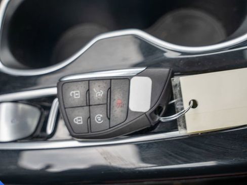 Used 2023 Buick Envision Essence w/ Sport Touring Package image 32