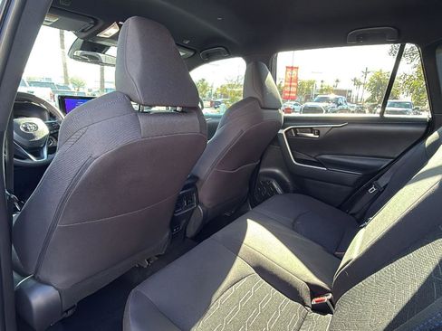 Certified 2025 Toyota RAV4 SE image 22