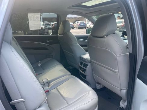 Used 2016 Acura MDX SH-AWD w/ Technology Package image 17