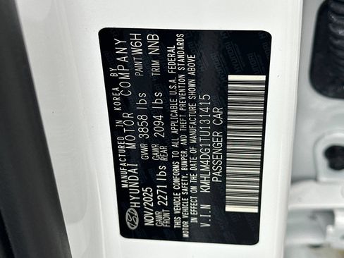 Certified 2026 Hyundai Elantra Sport FWD image 30