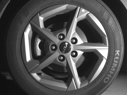 Used 2025 Kia K4 FWD image 12