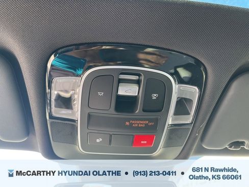 Certified 2025 Hyundai Tucson Limited FWD image 38