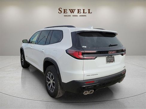 New 2026 GMC Acadia AT4 w/ Luxury Package image 3