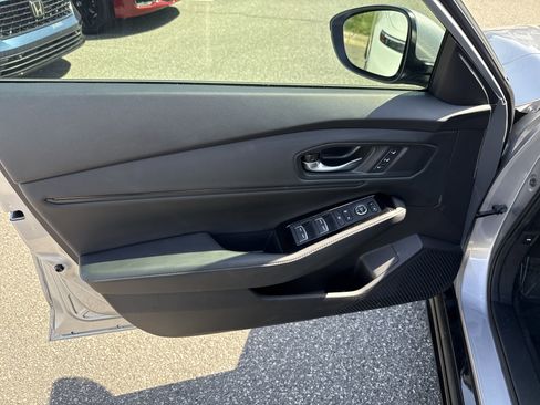 Certified 2025 Honda Accord Touring image 14