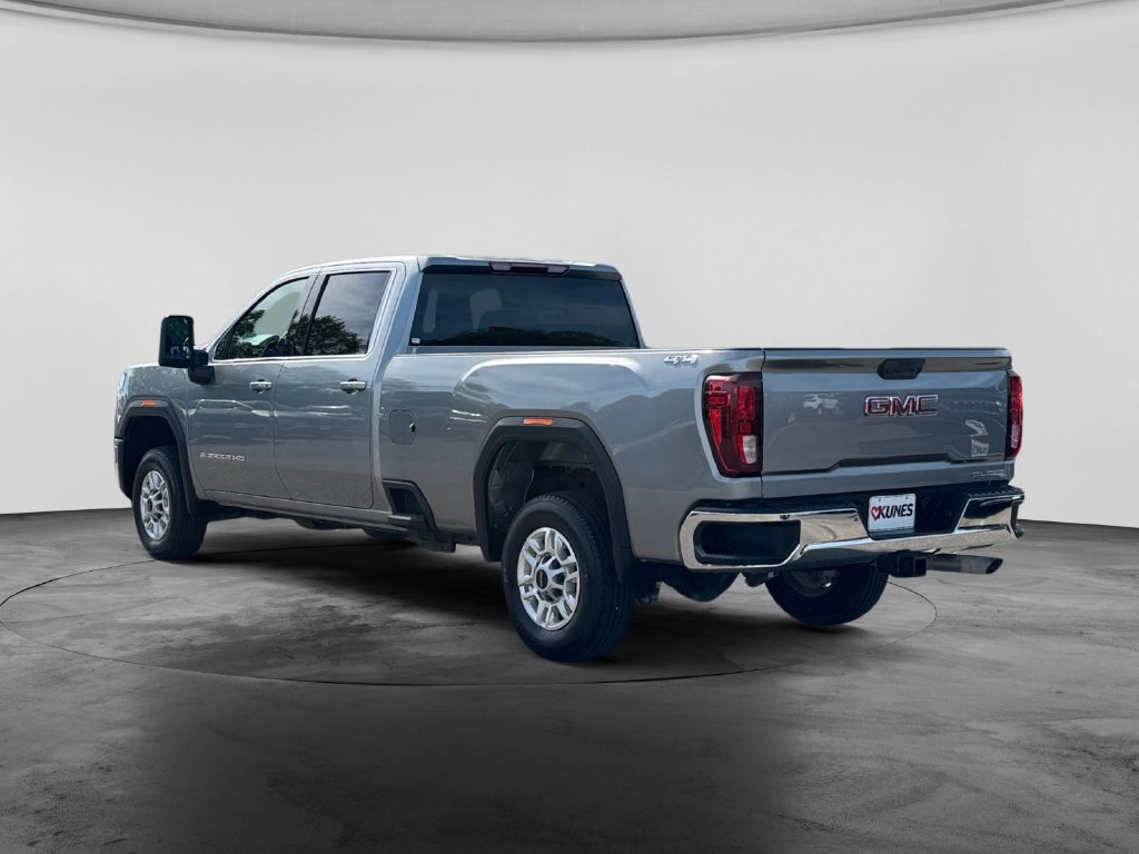 Used 2025 GMC Sierra 2500 SLE w/ SLE Convenience Package AWD/4WD image 7