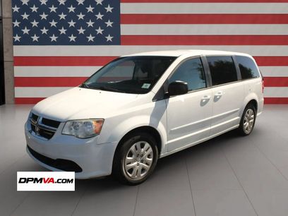Used 2016 Dodge Grand Caravan SE w/ Quick Order Package 29E SE