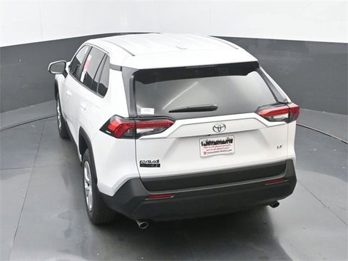 New 2025 Toyota RAV4 LE image 28