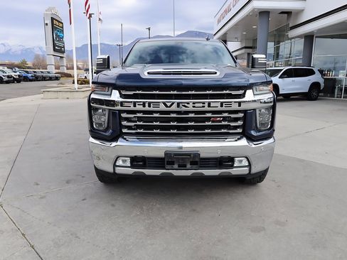 Used 2020 Chevrolet Silverado 3500 LTZ w/ LTZ Premium Package image 9
