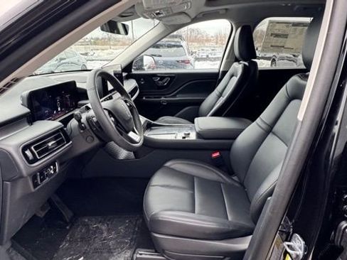New 2025 Lincoln Aviator AWD w/ Equipment Group 101A image 11