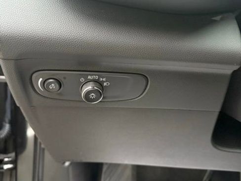 Used 2023 Buick Envision Essence w/ Sport Touring Package image 14