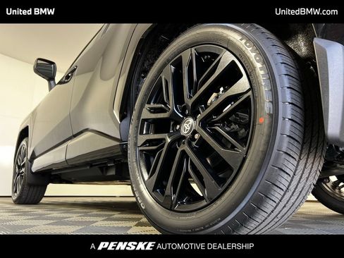 Used 2026 Toyota RAV4 XSE w/ Panoramic Sun Roof Package AWD/4WD image 22