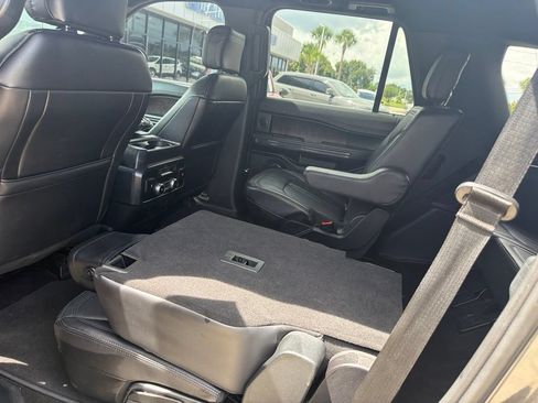 Used 2020 Ford Expedition Limited w/ Equipment Group 302A RWD image 3