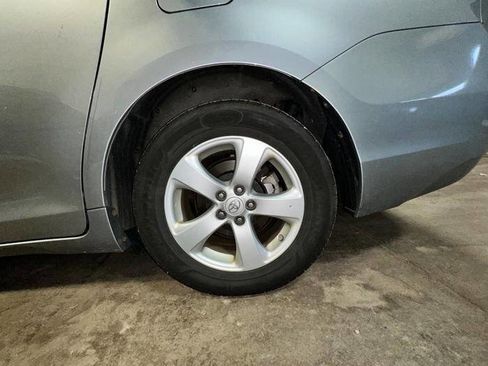 Used 2012 Toyota Sienna LE FWD image 13