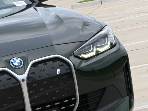Certified 2023 BMW i4 eDrive35 RWD image 11