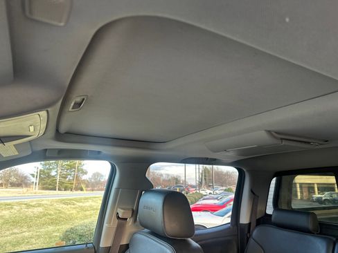 Used 2016 GMC Sierra 3500 Denali w/ Duramax Plus Package image 19