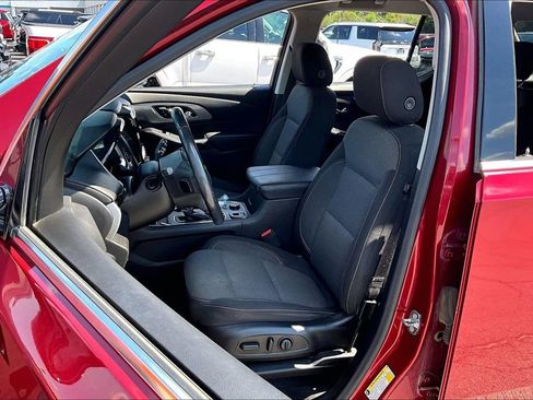 Used 2018 Chevrolet Traverse LT FWD image 21