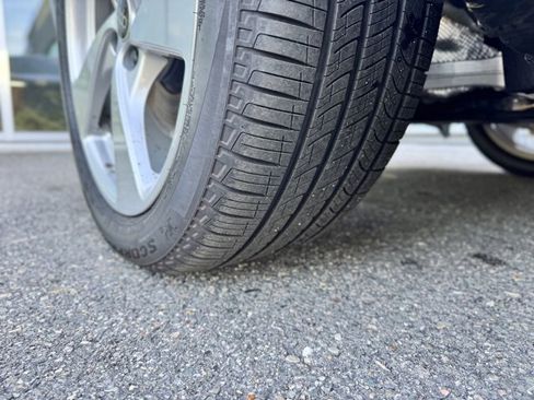 Used 2025 Audi Q5 2.0T Premium Plus image 9