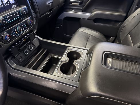 Used 2017 Chevrolet Silverado 1500 LTZ Z71 w/ LTZ Plus Package image 24