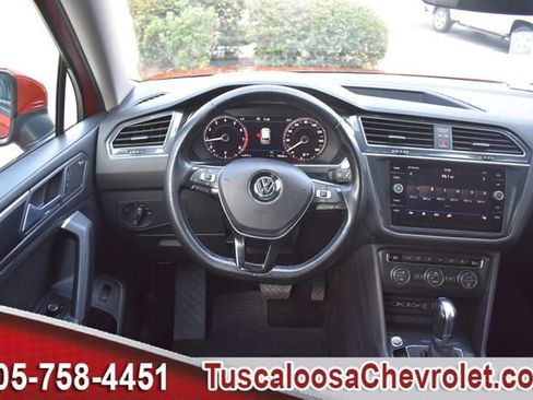 Used 2019 Volkswagen Tiguan SEL Premium AWD/4WD image 34