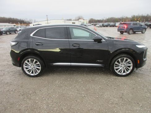 New 2026 Buick Envision Avenir image 3