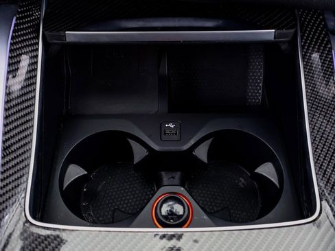 Used 2021 BMW X6 M50i image 18