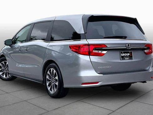 Used 2024 Honda Odyssey EX-L image 12