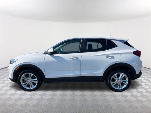 Used 2023 Buick Encore GX Preferred w/ Cold Weather Comfort Package image 8