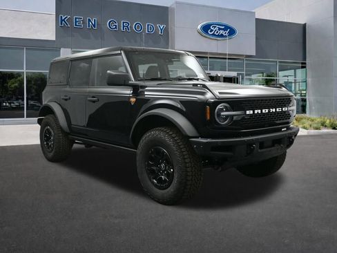 New 2026 Ford Bronco Badlands image 1