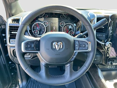 New 2026 RAM 2500 Big Horn AWD/4WD image 10