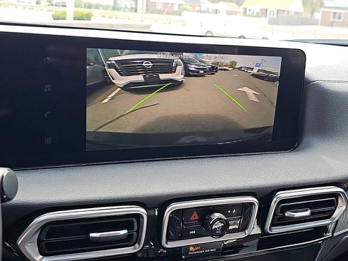 New 2026 Nissan Sentra SR w/ Floor Mat Package image 12