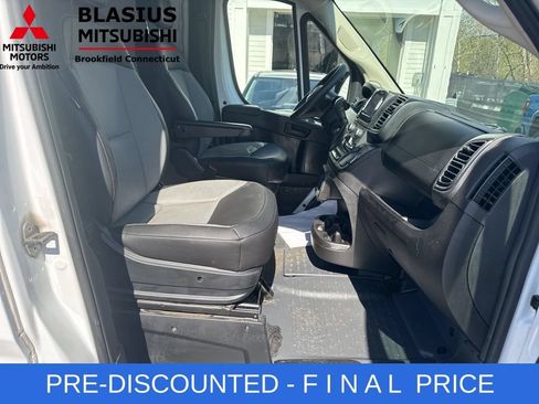 Used 2025 RAM ProMaster 3500 w/ Convenience Group FWD image 26