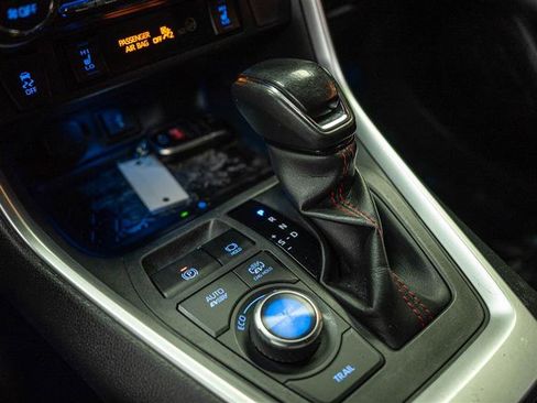 Used 2022 Toyota RAV4 XSE image 23