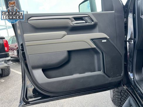 Certified 2026 Chevrolet Silverado 2500 ZR2 AWD/4WD image 9