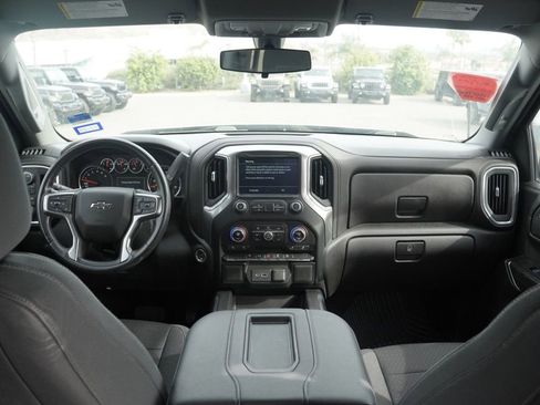 Used 2022 Chevrolet Silverado 1500 RST w/ Z71 Off-Road Package image 26