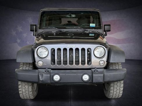 Used 2018 Jeep Wrangler Unlimited Sport S image 6