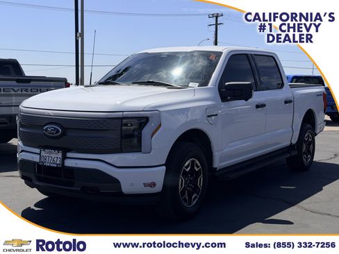 Used 2023 Ford F150 Lightning XLT AWD/4WD image 3