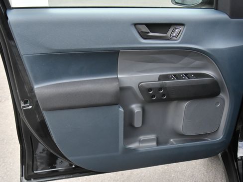 Used 2022 Ford Maverick XL FWD image 13