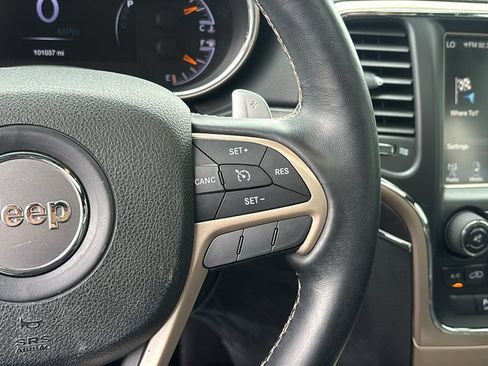 Used 2016 Jeep Grand Cherokee Limited AWD/4WD image 18