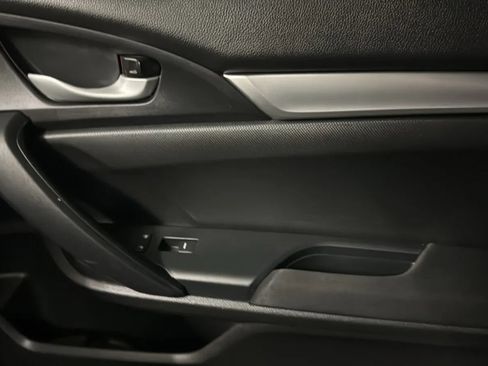 Used 2019 Honda Civic LX image 17