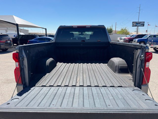 Used 2022 Chevrolet Silverado 1500 RST AWD/4WD image 7