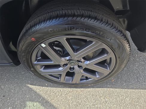 New 2026 Jeep Compass Limited image 33