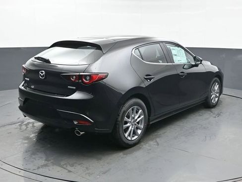Used 2025 MAZDA MAZDA3 s FWD image 5