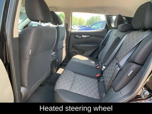 Used 2021 Nissan Rogue Sport SV AWD/4WD image 21
