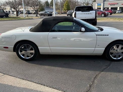 Used 2003 Ford Thunderbird RWD image 40