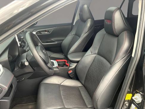Used 2021 Toyota RAV4 TRD Off-Road w/ TRD Off-Road Weather Package AWD/4WD image 20