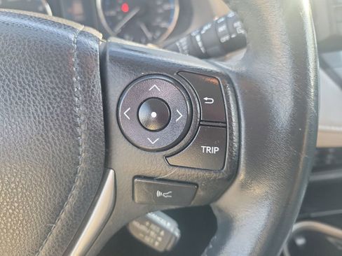 Used 2016 Toyota RAV4 Limited image 27