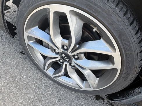 Used 2016 Kia Forte Koup SX image 10