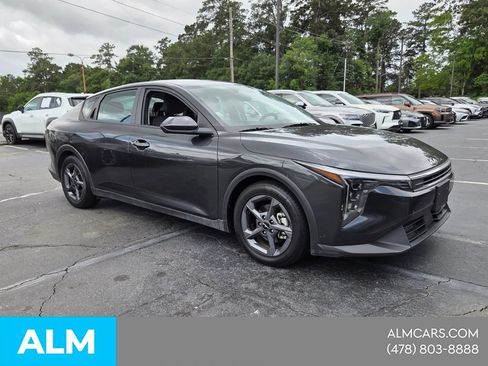 Used 2025 Kia K4 FWD image 14